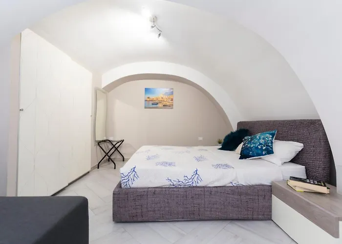 Felu's House 아파트 *